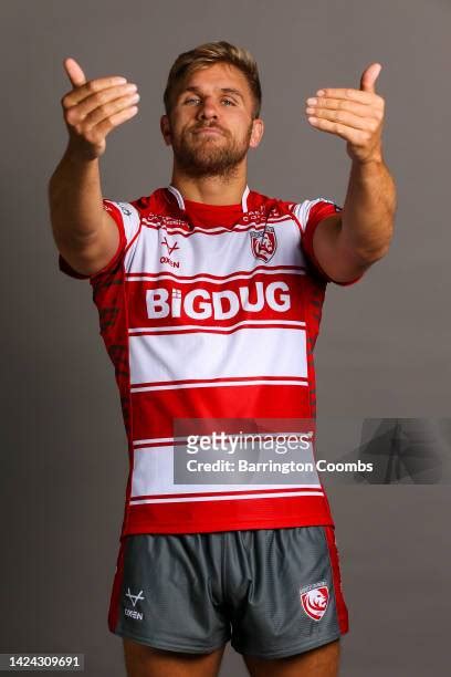 Chris Harris Rugby Photos and Premium High Res Pictures - Getty Images