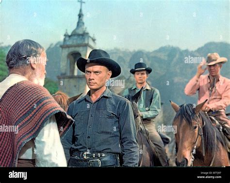 Yul brynner magnificent seven 1960 hi-res stock photography and images ...