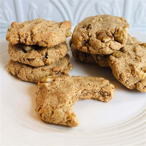 Homemade Vegan Walnut Cookies (Gluten Free and Paleo) - A Sweet Alternative