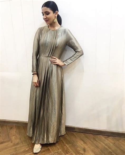 Who dresses bride Anushka Sharma the best? - Rediff.com Get Ahead