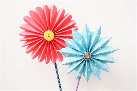 Spring Crafts for Kids | Fun Craft Ideas | FirstPalette.com