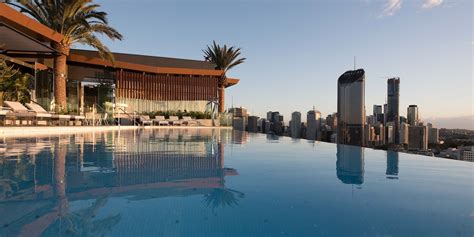 Best Brisbane Hotels & Luxury Accommodation - View Retreats