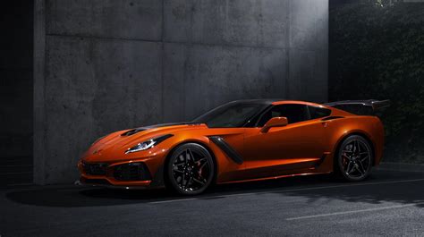 Orange Corvette Wallpapers - Top Free Orange Corvette Backgrounds - WallpaperAccess