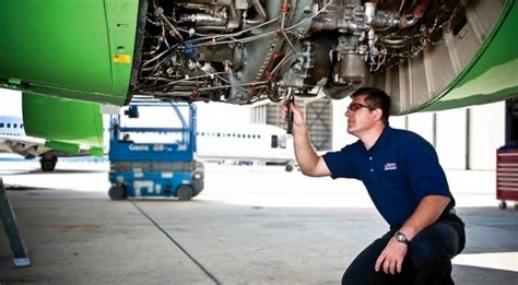 Aircraft Maintenance: Become an Aircraft Maintenance Engineer