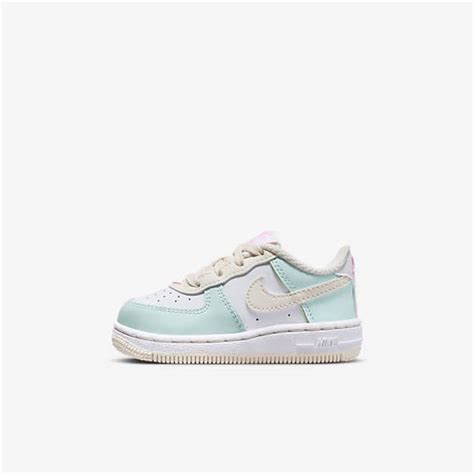 Kids Air Force 1 Shoes. Nike.com