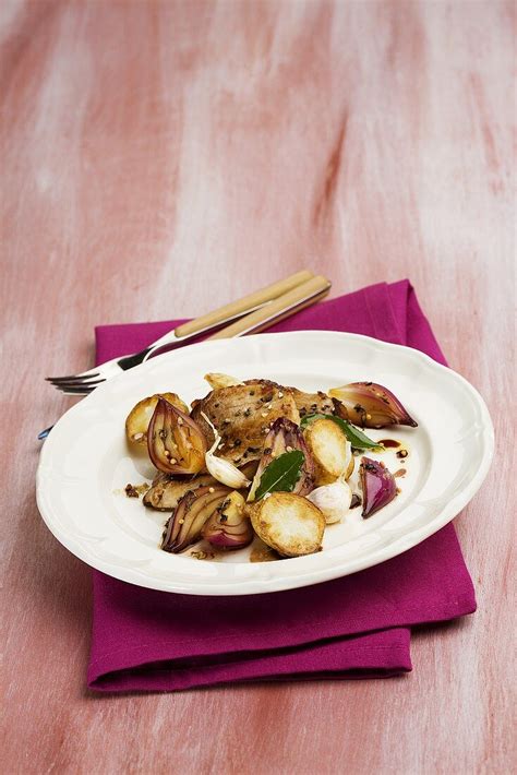 Pork minute steak with braised onions – License image – 983730 Image ...