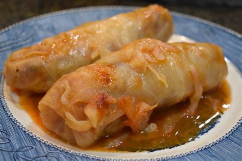 Stuffed Cabbage Rolls - Polish Golumpki - fuutii.com