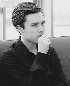 best gif in the history of the world, you can't not smile -a Zach Abels ...