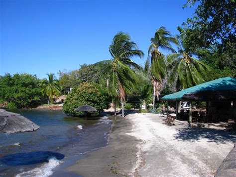 Lake Kariba – Discover Africa