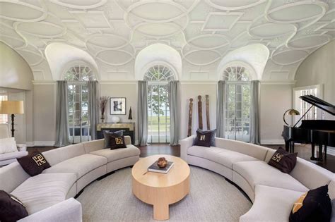 Great Gatsby House For Sale for $17 Million - Inside Gatsby's Long ...