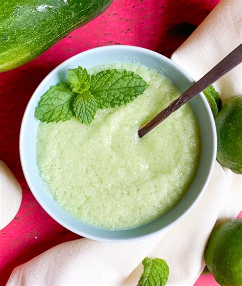 3 Minute Chilled Cucumber Mint Soup (Paleo, AIP, Whole30) - Restorative ...