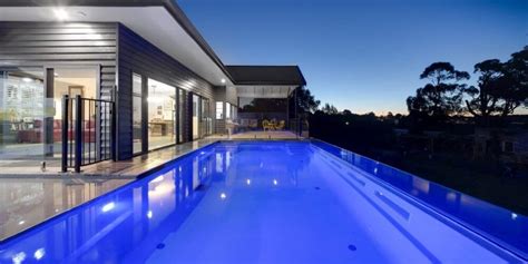 Types of Pool Lights and What to Choose - WorthvieW