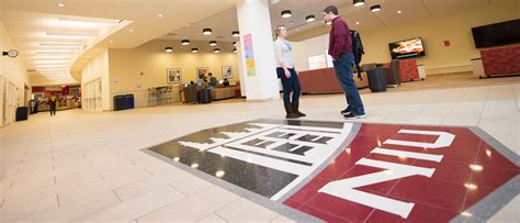 Directions and Maps | Northern Illinois University