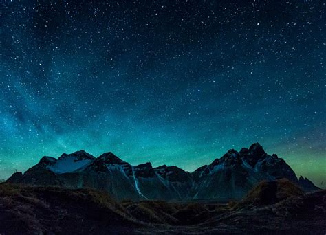 Expose Nature: Green Airglow appearing in the night sky behind the ...