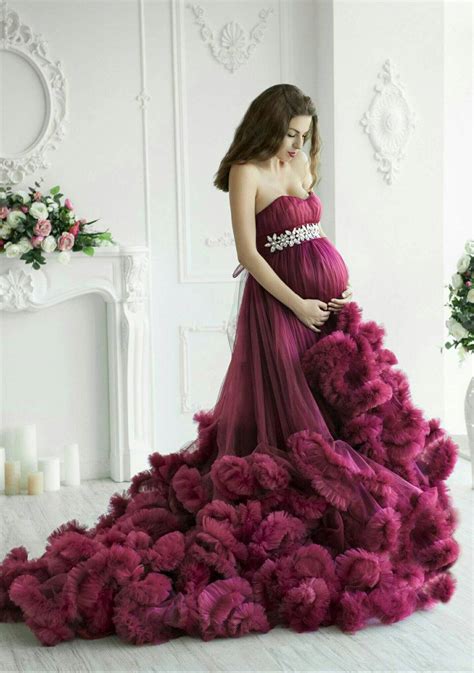 Maternity ruffled tulle dress photoshoot Pregnancy purple cloud dress