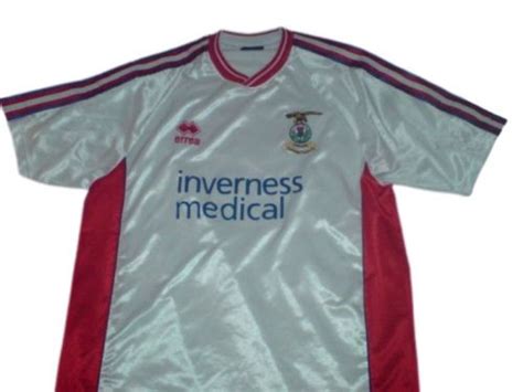 Inverness Caledonian Thistle 2003-04 Kits