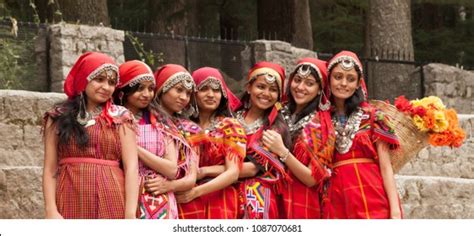 Himachal Pradesh Dress And Food - Falocasa