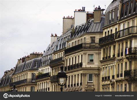 Traditional French Architecture. House in Paris. Parisian building ...