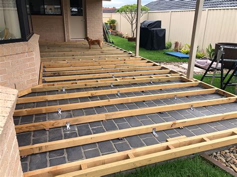 Low-level composite deck over concrete s... | Bunnings Workshop community