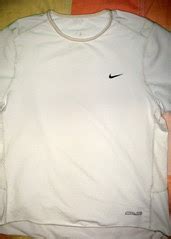 開箱文 2008 NIKE HUMAN RACE T-Shirt ｜ 安傑洛の隨筆塗鴉