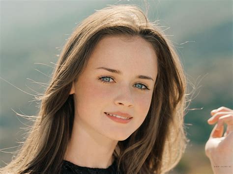 Rory - Rory Gilmore Wallpaper (19451210) - Fanpop