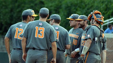 Tennessee baseball's season ends with 5-2 loss to North Carolina