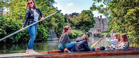 Punt Hire - Magdalen Bridge Boathouse