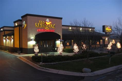 Melting Pot Brookfield | Fine Dining Fondue Restaurants in Brookfield, WI