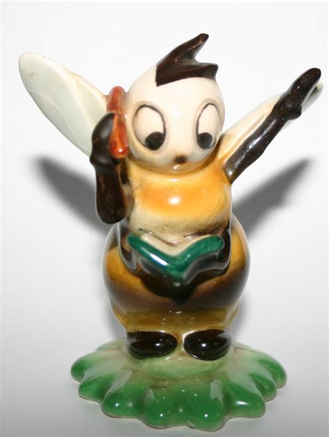 Goebel Hummel Reading Bumble Bee Figurine KT130/A Rare Collectors ...