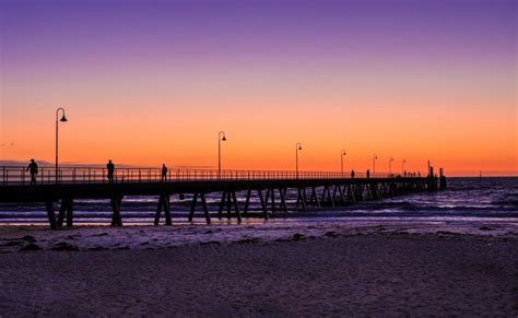 Top 9 photo spots at Glenelg Beach in 2021