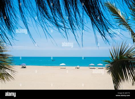 Beach of Punta Sal, Mancora, Peru Stock Photo - Alamy