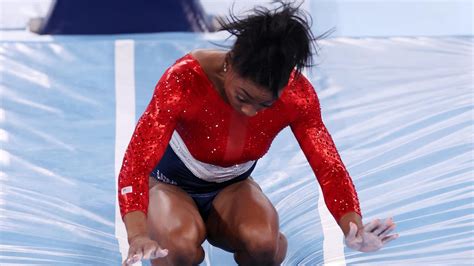 Twisties in gymnastics: What happened to Simone Biles during Tokyo ...