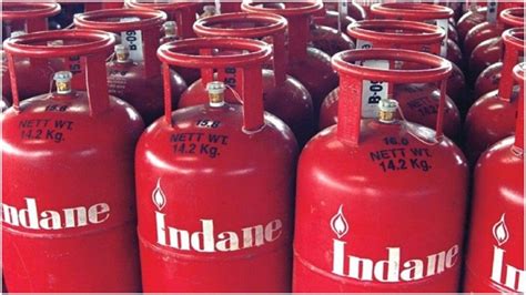 LPG price hiked by Rs 144.5 per cylinder - Dynamite News