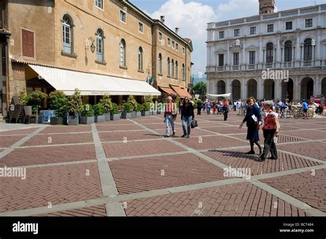 old town, bergamo, italy Stock Photo - Alamy