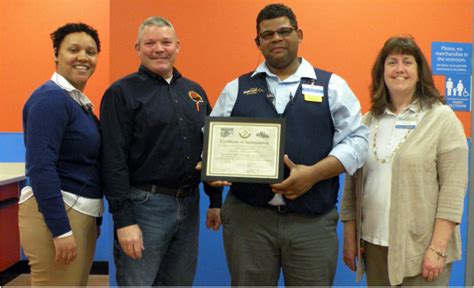 Oxford Walmart Teams Up with FHFH in Ohio - Farmers and Hunters Feeding the Hungry