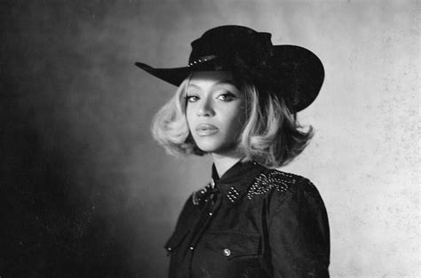 Beyonce’s ‘Texas Hold ‘Em’ Debuts on Adult Alternative Airplay Chart