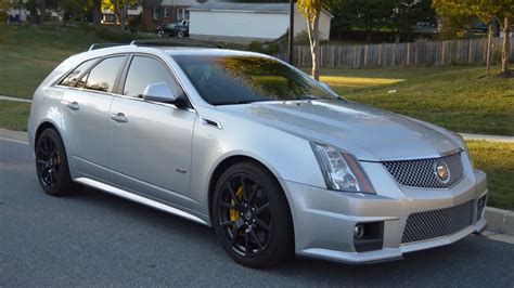 2011 Cadillac Cts-V Wagon 6-Speed VIN: 1G6DV8EP7B0152208 - CLASSIC.COM