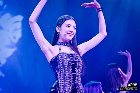 [GALLERY] ITZY Premiere Showcase Tour 'ITZY? ITZY!' in Los Angeles - K ...