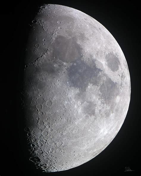 First Quarter Moon (64%) [1936 × 2420] : r/astrophotography