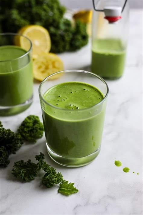 Delicious Kale Smoothie • Happy Kitchen