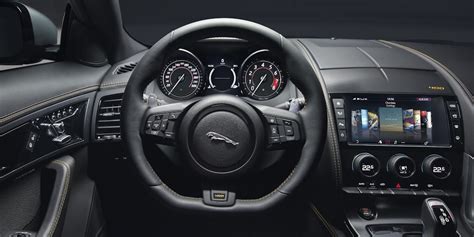 Jaguar F-Type Coupe (2014-2020) Interior & Infotainment | carwow