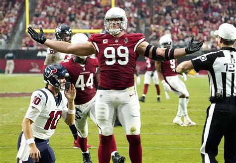 Arizona Cardinals' J.J. Watt to miss Thursday's game with shoulder injury