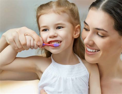 7 Practical Daily Tips For Helping Your Child Care Their Teeth