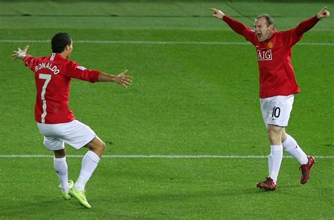 Cristiano Ronaldo: Wayne Rooney Still Vital for England at Euro 2016 - Newsweek