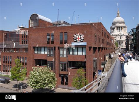 The City of London School is an independent school for boys built alongside the Millennium ...