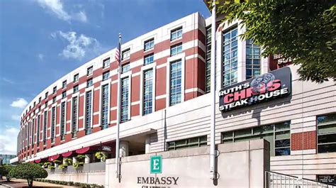 The Embassy Suites downtown Atlanta hotel is within walking distance of the Georgia Aquarium and ...