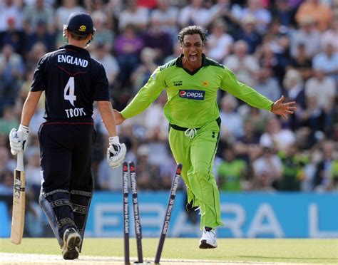 Shoaib Akhtar - All About Pakistan