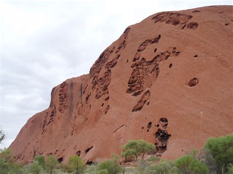 Photo of uluru cliff caves | Free Australian Stock Images