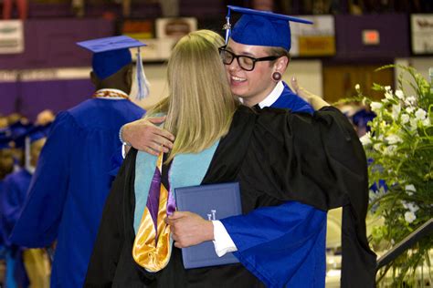 Florence High School Graduation | Gallery | timesdaily.com