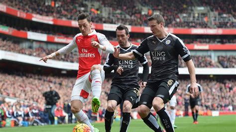 Arsenal 2 - 1 Leicester - Match Report & Highlights